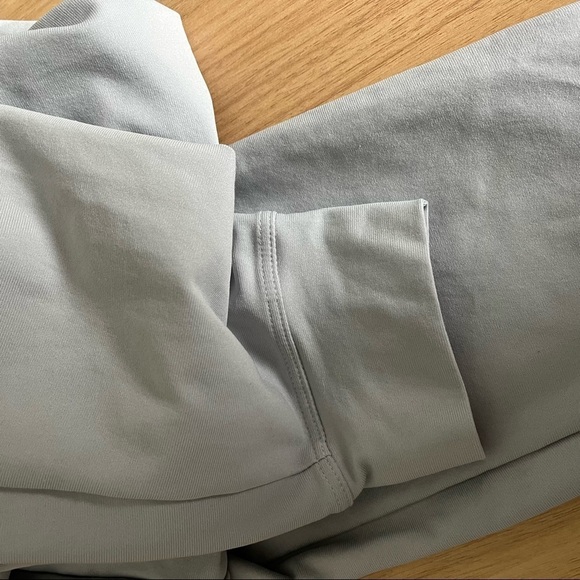 UNDER ARMOUR sz XS Light Gray Knit Vanish Joggers 1328870 - Picture 5 of 5